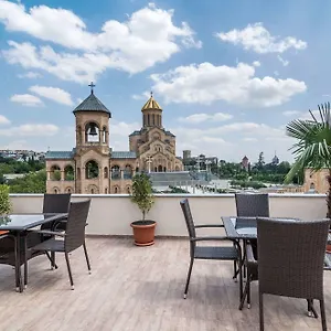 Otel Liva Tiflis