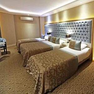 The Parma Downtown 4* Istanboel
